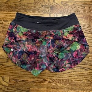 Lululemon size 8 shorts